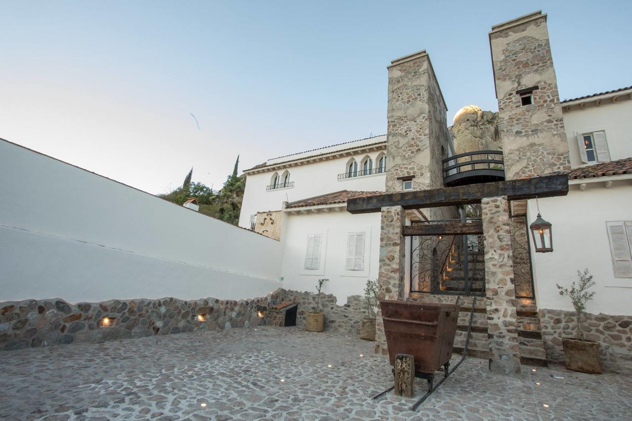 Hotel De Piedra Bernal Kültér fotó